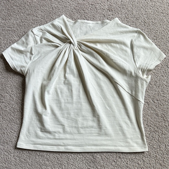 Lululemon Athletica Asymmetrical Front-Twist T-Shirt - Bone - Picture 1 of 3